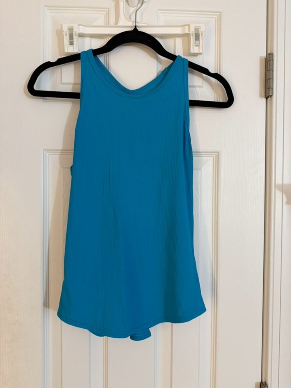 Lululemon Swiftly Tech Racerback Tank in Turquoise Tide Size 8